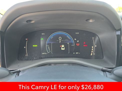 Used 2025 Toyota Camry LE FWD image 24