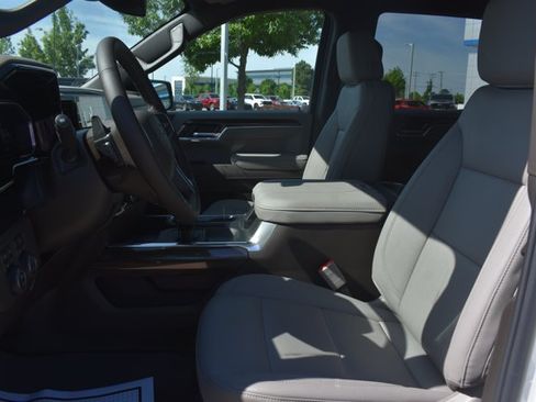 New 2026 Chevrolet Silverado 1500 RST AWD/4WD image 18