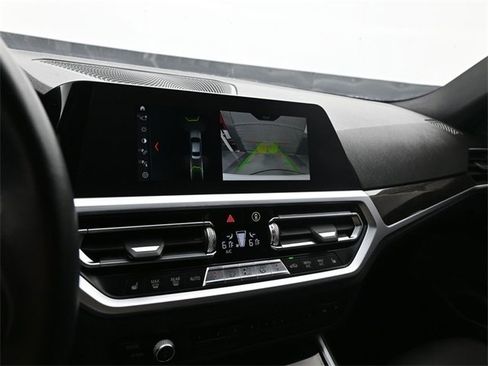 Used 2020 BMW 330i Sedan image 12