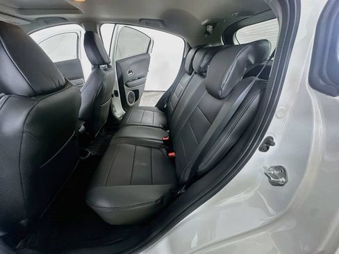 Used 2021 Honda HR-V EX image 14