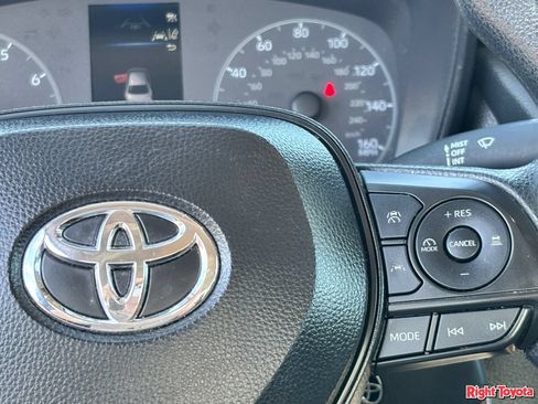 Certified 2025 Toyota Corolla LE FWD image 24