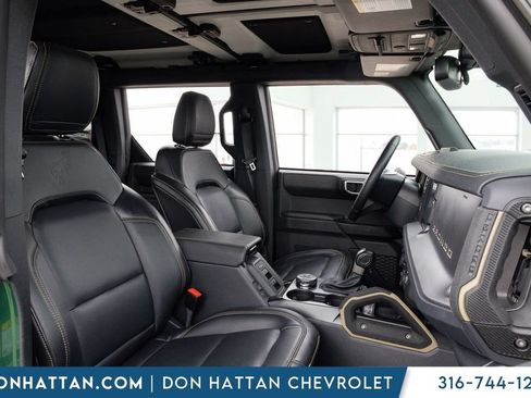 Used 2025 Ford Bronco Badlands AWD/4WD image 20