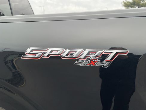 Used 2023 Ford F150 Lariat w/ Equipment Group 502A High image 5