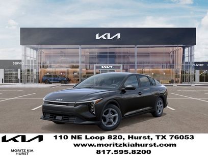 New 2025 Kia K4 LXS