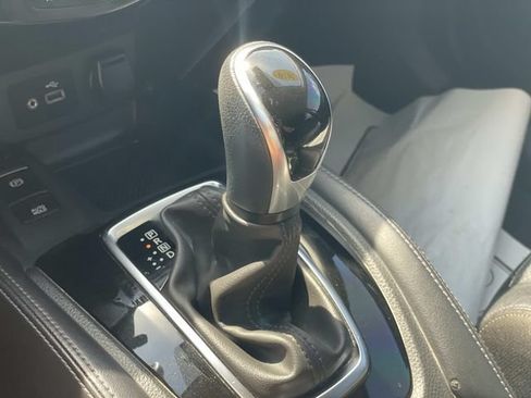 Used 2020 Nissan Rogue Sport SL FWD image 20