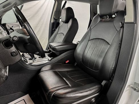 Used 2017 Buick Enclave Premium AWD/4WD image 7