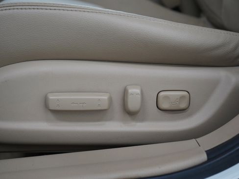 Used 2010 Honda Accord EX-L image 24