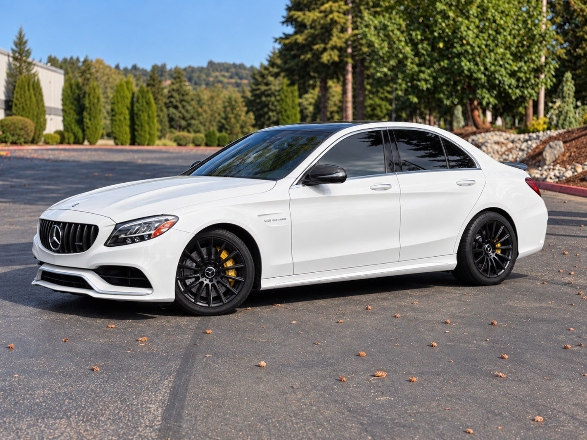 Used 2020 Mercedes-Benz C 63 AMG Sedan w/ Multimedia Package image 7