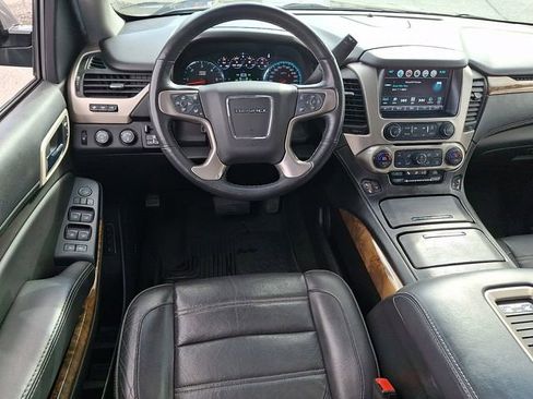 Used 2017 GMC Yukon XL Denali w/ Open Road Package image 12