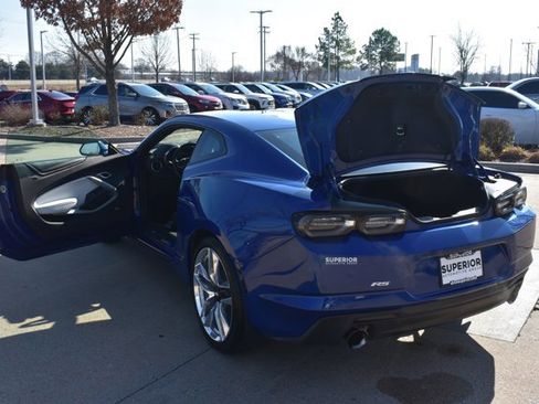 Used 2023 Chevrolet Camaro LT w/ RS Package image 16