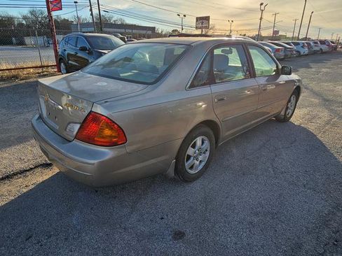 Used 2002 Toyota Avalon XL image 5