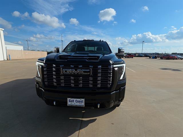 Used 2025 GMC Sierra 2500 Denali Ultimate AWD/4WD image 4