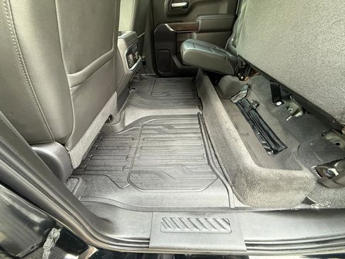 Used 2019 GMC Sierra 1500 SLT w/ SLT Premium Plus Package image 24