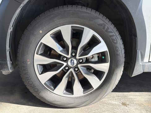 Certified 2025 Subaru Outback Touring w/ Popular Package #2 image 15