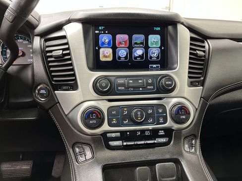 Used 2020 GMC Yukon XL SLT AWD/4WD image 21