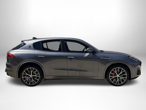 Used 2023 Maserati Grecale Modena AWD/4WD image 2