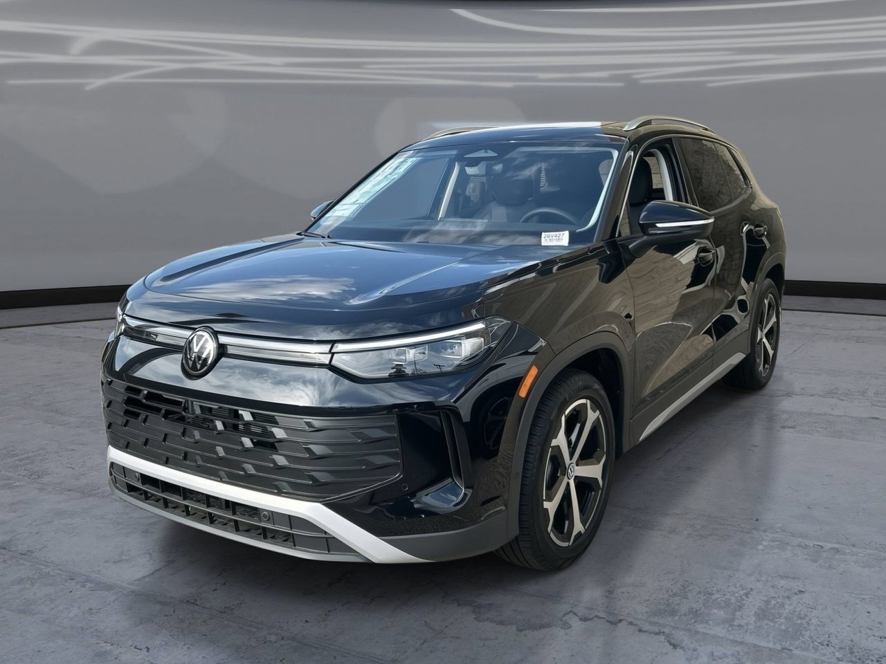 New 2026 Volkswagen Tiguan SE FWD image 1
