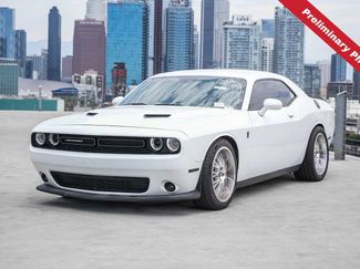 Used 2020 Dodge Challenger SXT RWD video 1
