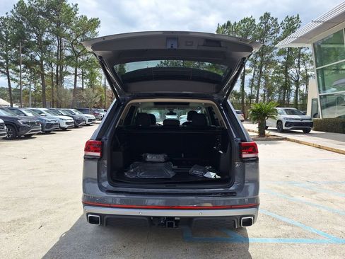 New 2026 Volkswagen Atlas Peak Edition image 29