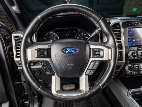 Used 2021 Ford F350 Platinum AWD/4WD image 17
