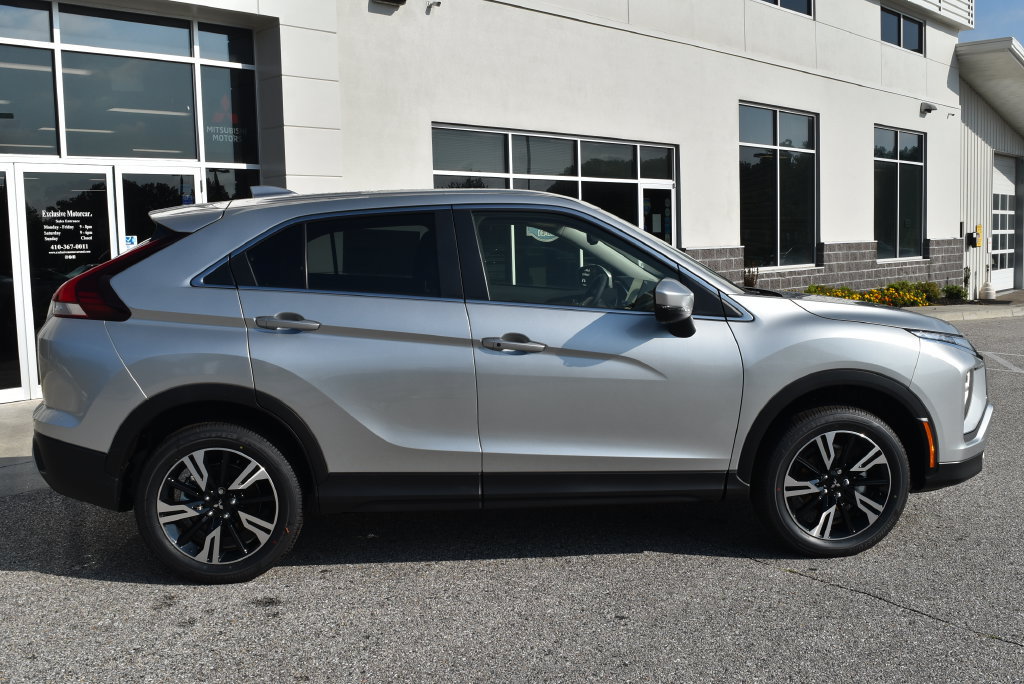 New 2026 Mitsubishi Eclipse Cross SE AWD/4WD image 2