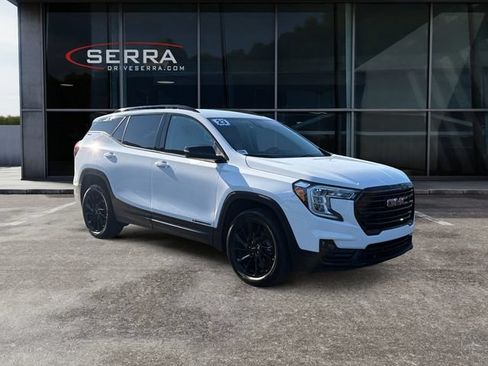 Used 2023 GMC Terrain SLT w/ Elevation Edition AWD/4WD image 7