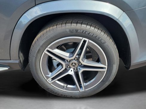 Certified 2026 Mercedes-Benz GLS 450 4MATIC image 35