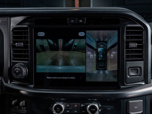 Used 2025 Ford F150 Raptor image 26