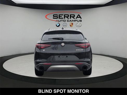 Used 2023 Alfa Romeo Stelvio Ti image 14