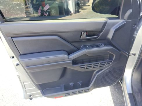 Used 2024 Toyota Tacoma SR image 19