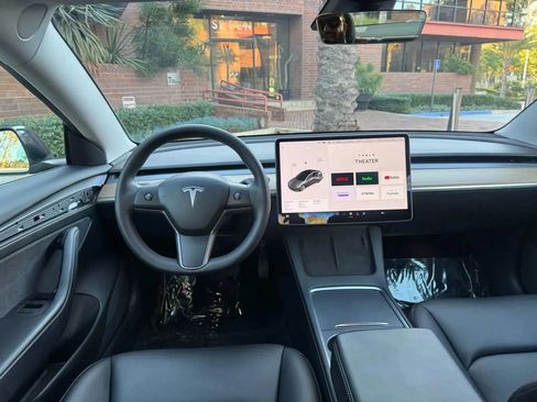 Used 2023 Tesla Model 3 Standard Range RWD image 16