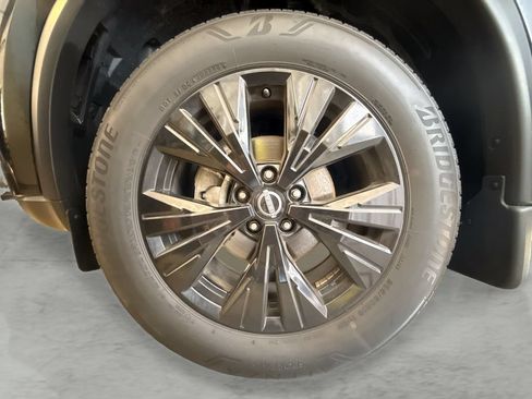 Used 2023 Nissan Rogue SV w/ SV Premium B Package AWD/4WD image 23