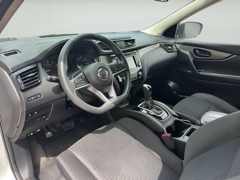 Used 2020 Nissan Rogue Sport S FWD image 21