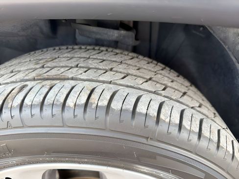 Used 2019 Jeep Compass Limited image 27