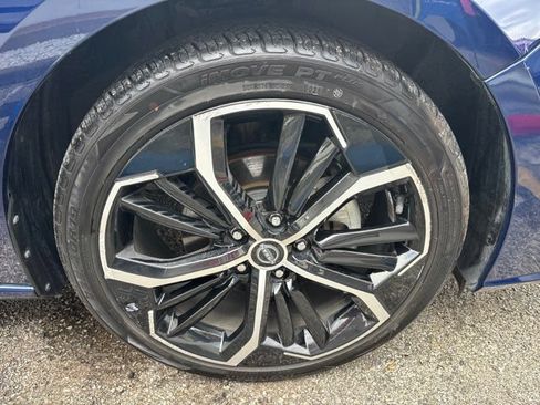 Used 2024 Nissan Altima 2.5 SR FWD image 7