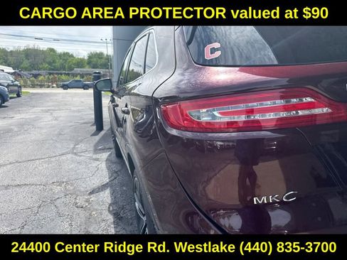 Used 2017 Lincoln MKC Reserve AWD/4WD image 10