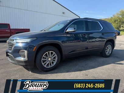 Used 2023 Chevrolet Traverse LT
