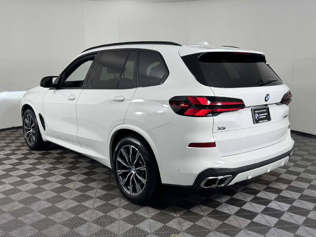 Used 2026 BMW X5 M60i AWD/4WD image 8