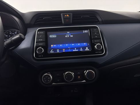 Certified 2025 Nissan Versa SV image 18