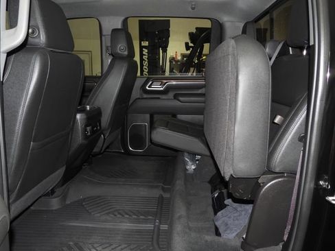 Used 2026 Chevrolet Silverado 2500 LT w/ Trail Boss Package AWD/4WD image 42