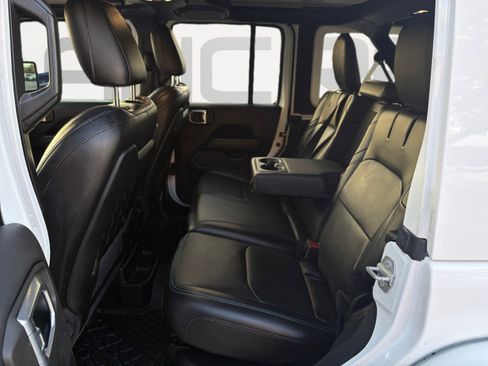 Used 2021 Jeep Wrangler Unlimited Rubicon 4xe w/ Steel Bumper Group image 20