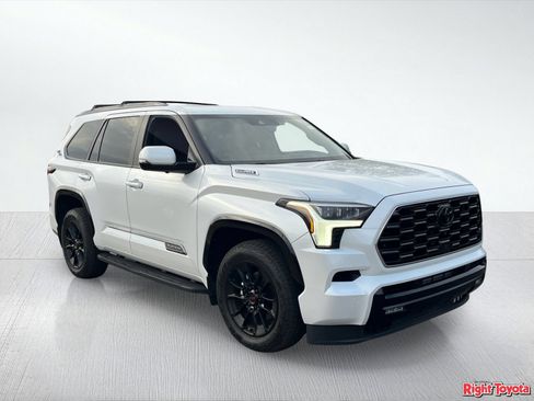 Certified 2025 Toyota Sequoia Platinum w/ TRD Off-Road Package AWD/4WD image 5
