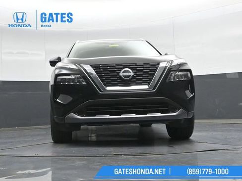 Used 2023 Nissan Rogue SL AWD/4WD image 40