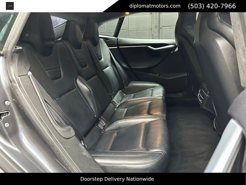 Used 2015 Tesla Model S P85D image 21
