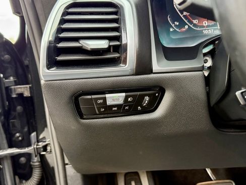 Used 2019 BMW M850i xDrive M850i xDrive image 12