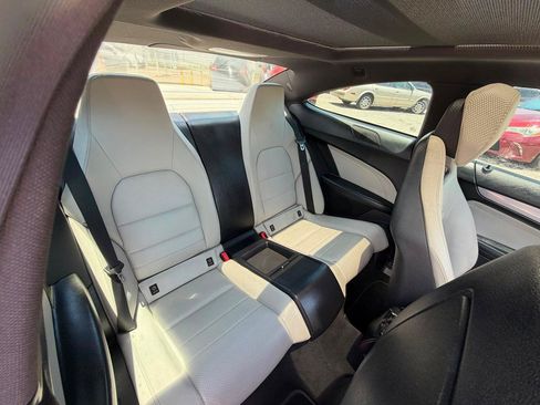 Used 2012 Mercedes-Benz C 250 Coupe image 9