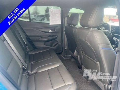 Used 2025 Buick Envista Sport Touring image 22