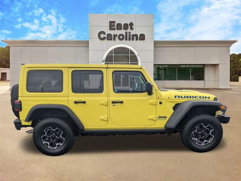Certified 2023 Jeep Wrangler Rubicon w/ Cold Weather Group image 2