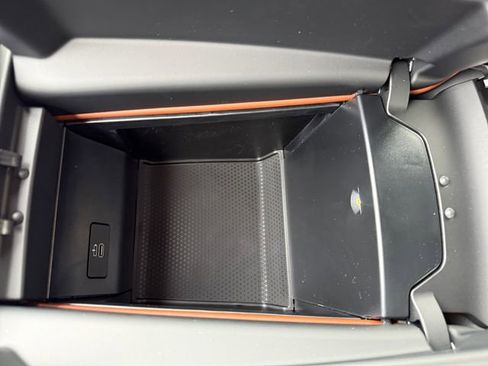 New 2026 BMW ALPINA XB7 image 25