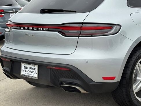 Used 2025 Porsche Macan image 8
